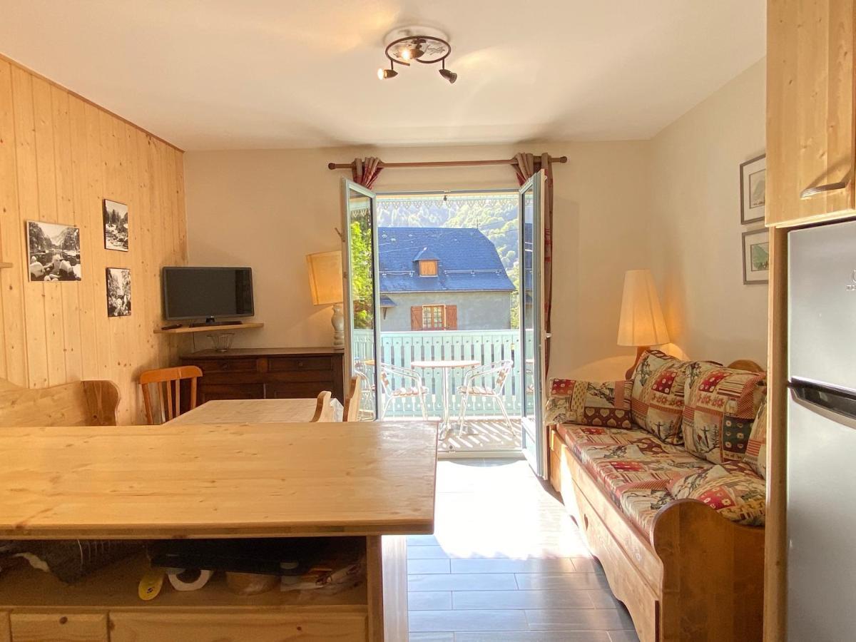 Joli Chalet 60M2 Proche Du Centre. Parking. Balcon Cauterets Exteriör bild